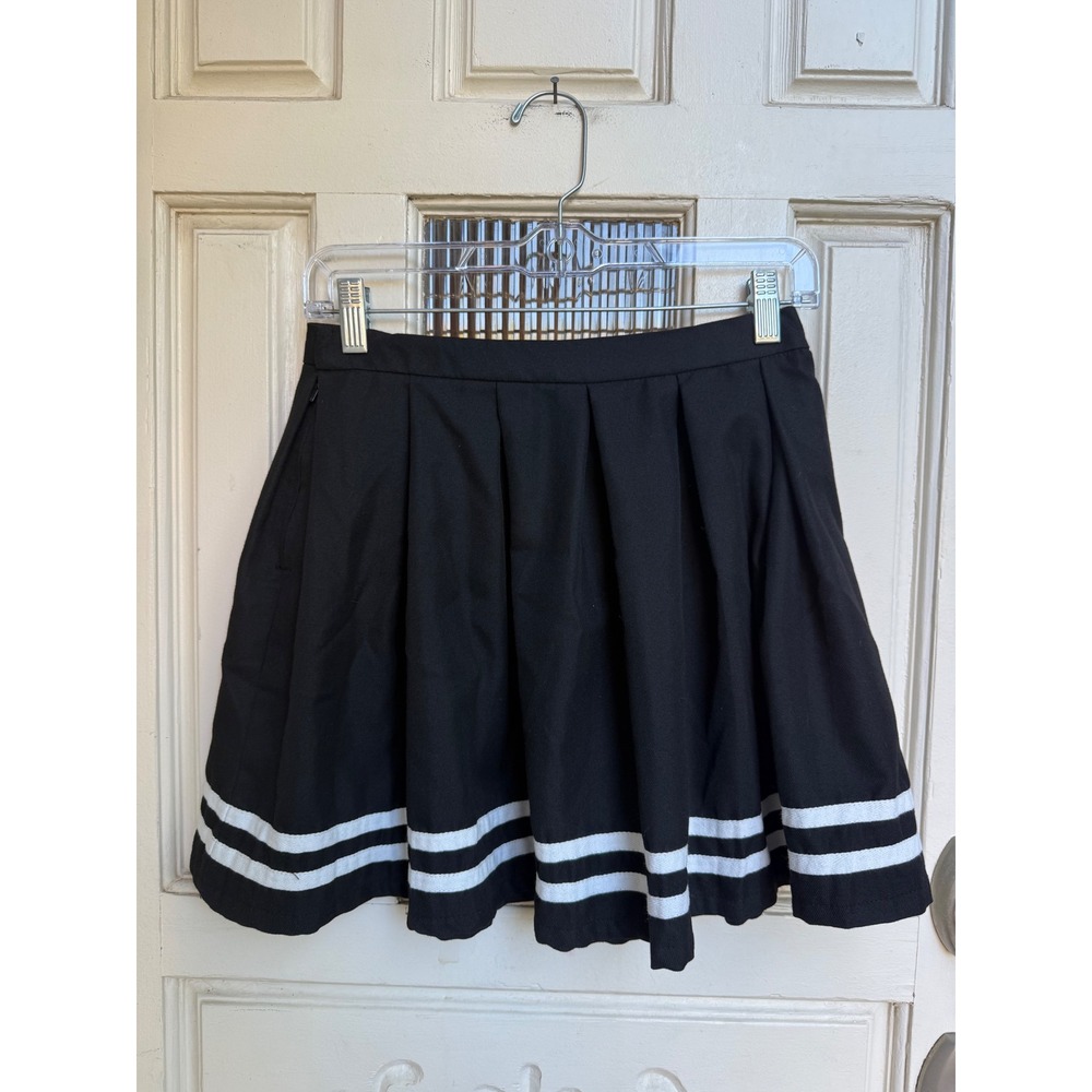 Hot Topic Black Skater Skirt White Stripes Pleated Goth Emo Women's‎ Size Small